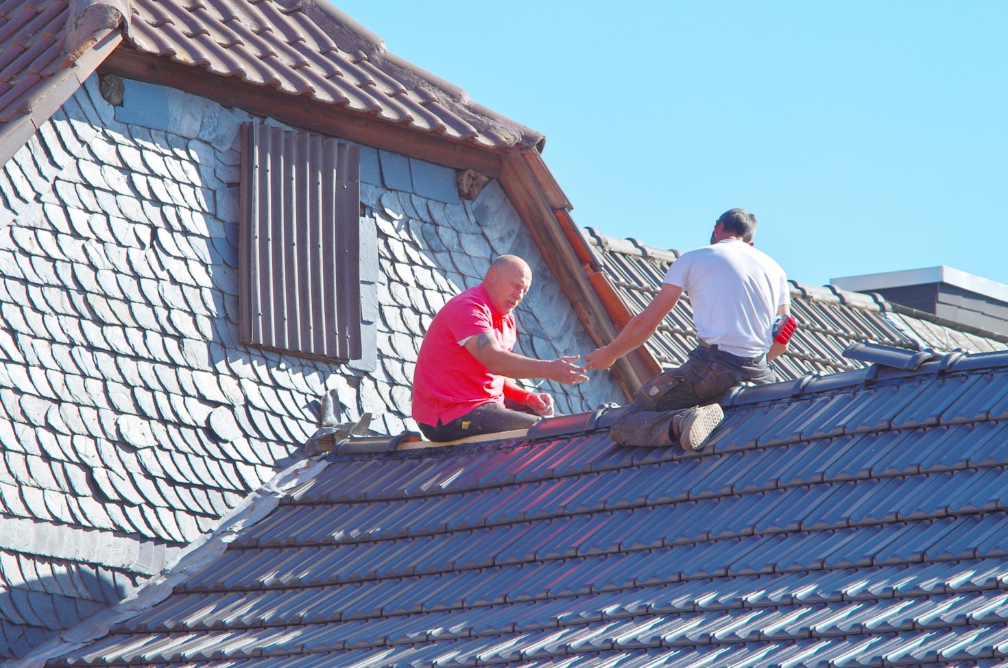 How Customer Feedback Shapes Our Roofing Success